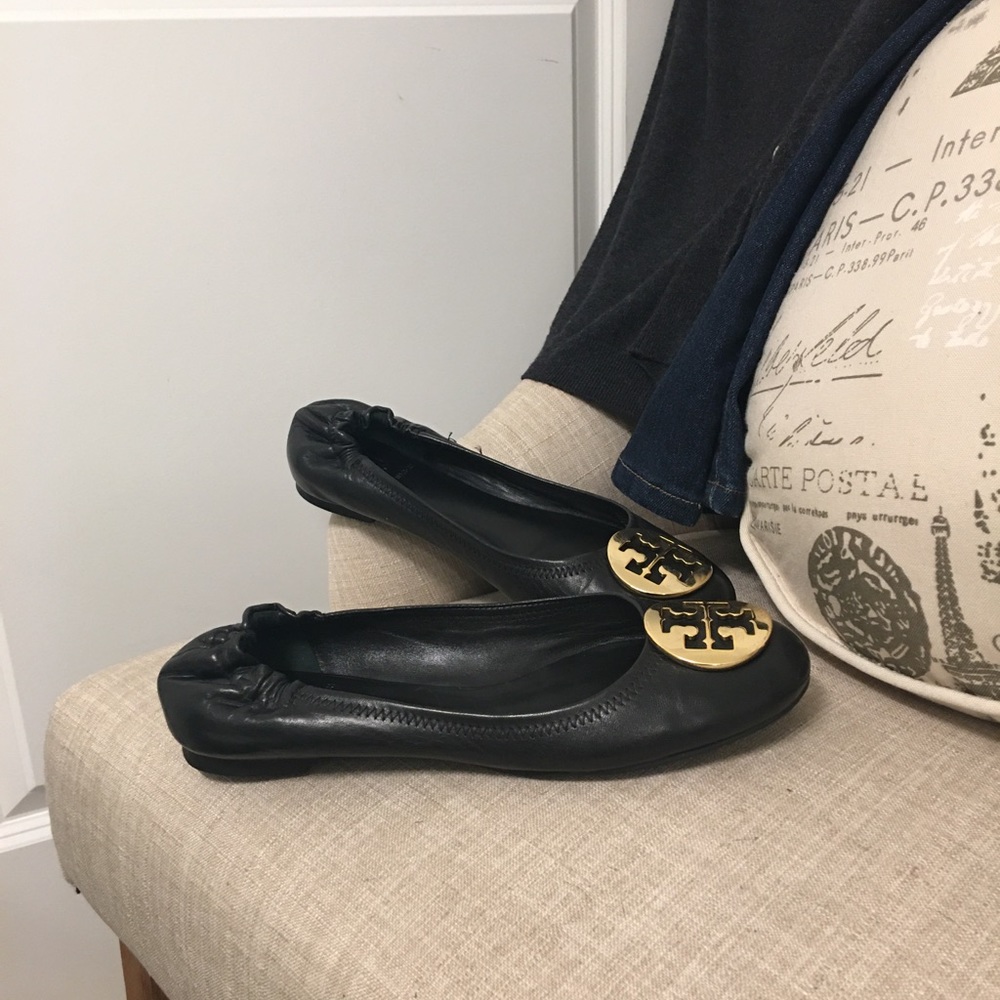 ✨ Moving sale 🚗- 🌟Host Pick🌟 Tory Burch, Black Reva Flats, Size 8 - Picture 4 of 6